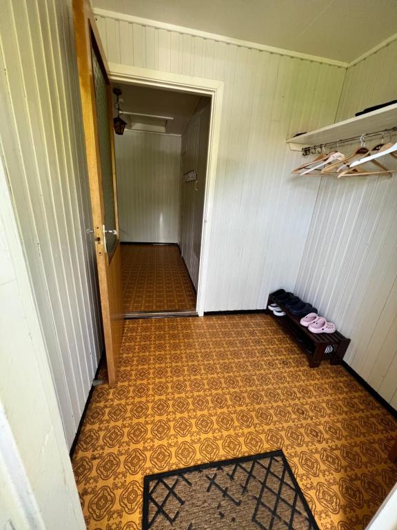 Lyngen House room 2